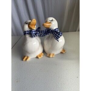 Artmark VTG White Porcelain Duck Figurines - 2 Blue Bow 6” Vintage Taiwan